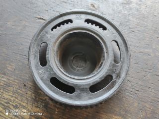 bontott OPEL ASTRA G Főtengely Szíjtárcsa