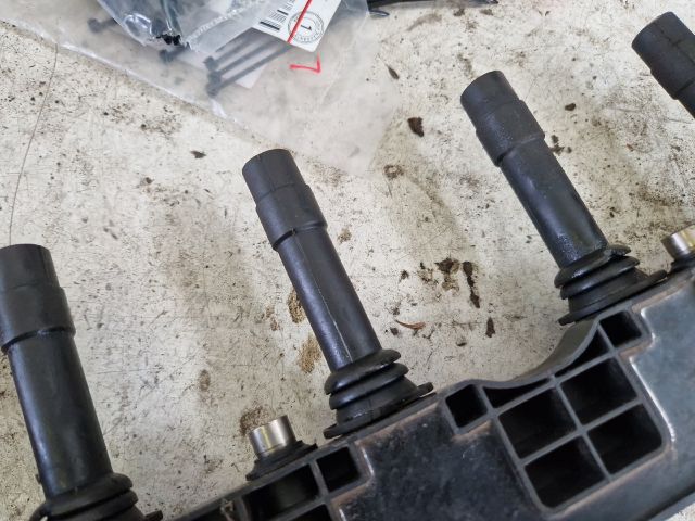 bontott OPEL ASTRA G Gyújtótrafó Szett