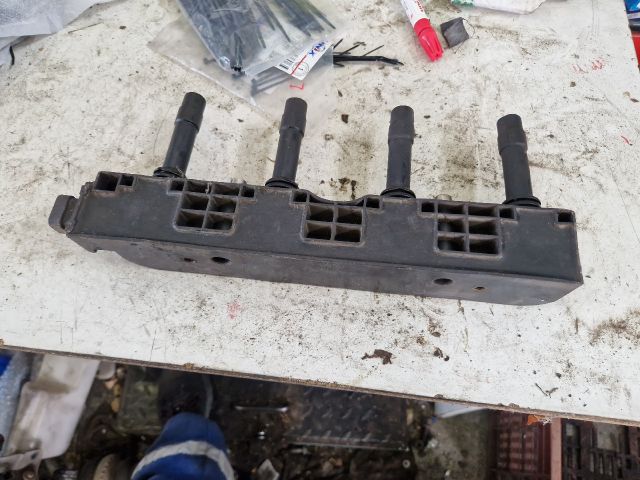 bontott OPEL ASTRA G Gyújtótrafó Szett