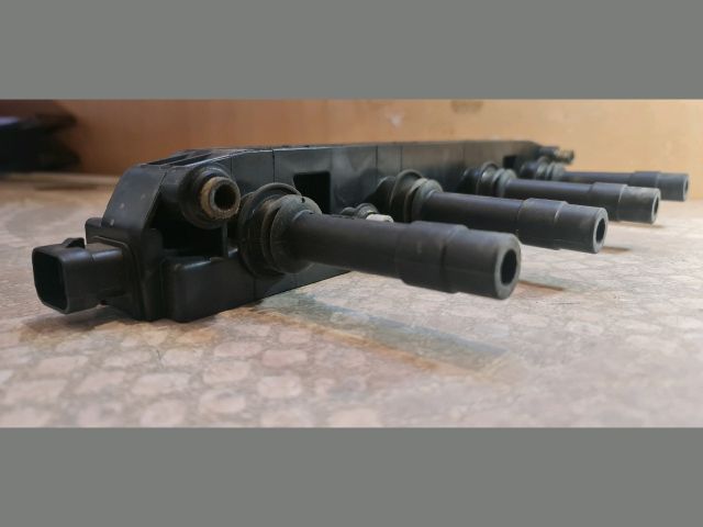 bontott OPEL ASTRA G Gyújtótrafó