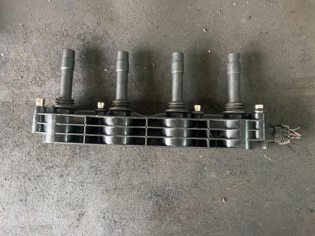 bontott OPEL ASTRA G Gyújtótrafó