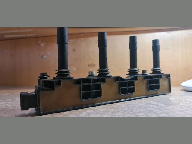 bontott OPEL ASTRA G Gyújtótrafó