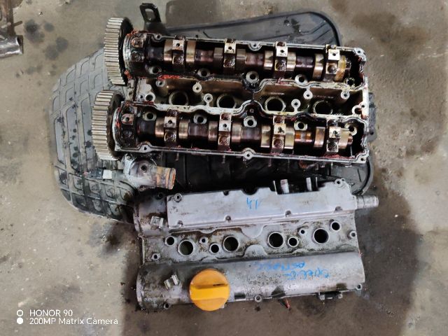 bontott OPEL ASTRA G Hengerfej