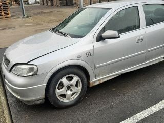 bontott OPEL ASTRA G Homlokfal (Üres lemez)