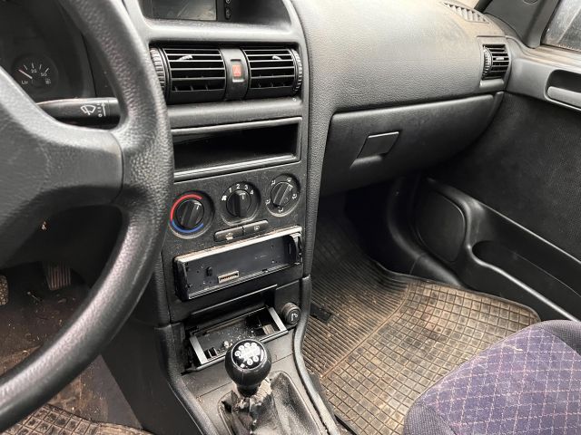 bontott OPEL ASTRA G Homlokfal (Üres lemez)