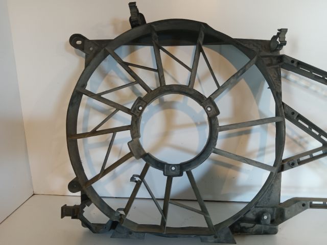 bontott OPEL ASTRA G Hűtőventilátor Keret
