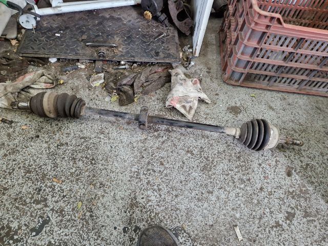 bontott OPEL ASTRA G Jobb Féltengely