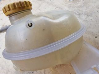 bontott OPEL ASTRA G Kiegyenlítő Tartály