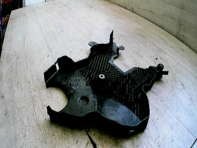 bontott OPEL ASTRA G Külső Alsó Vezérlés Burkolat