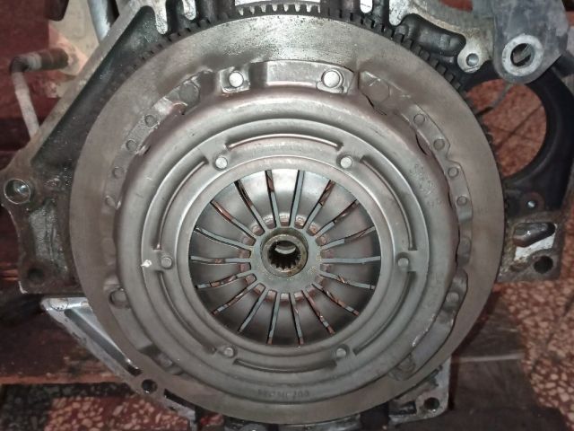 bontott OPEL ASTRA G Kuplung Szett Lendkerékkel