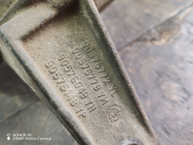 bontott OPEL ASTRA G Motor Tartó Bak (Fém)