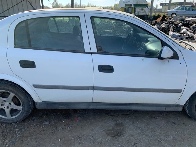 bontott OPEL ASTRA G Motor Tartó Bak Jobb