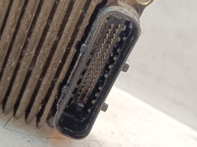 bontott OPEL ASTRA G Motorvezérlő