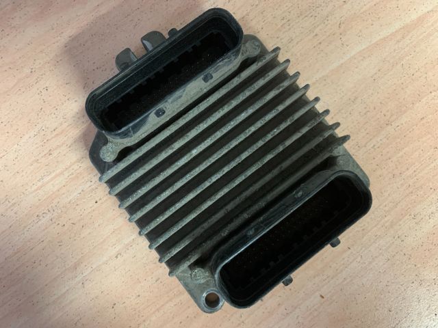 bontott OPEL ASTRA G Motorvezérlő