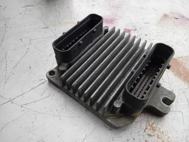 bontott OPEL ASTRA G Motorvezérlő