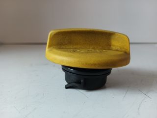 bontott OPEL ASTRA G Olajbeöntő Sapka