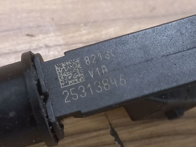 bontott OPEL ASTRA G Porlasztó (1 db)