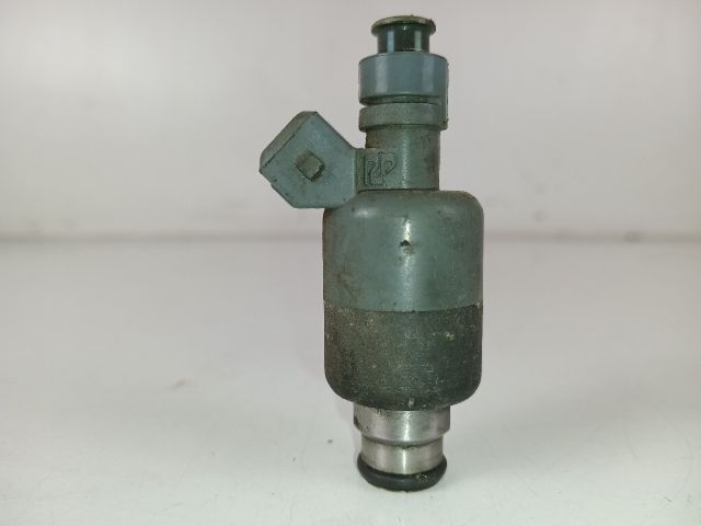 bontott OPEL ASTRA G Porlasztó (1 db)