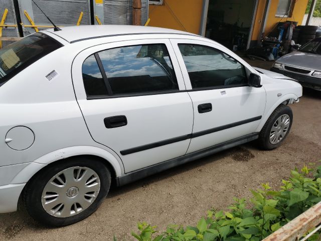 bontott OPEL ASTRA G Porlasztó (1 db)