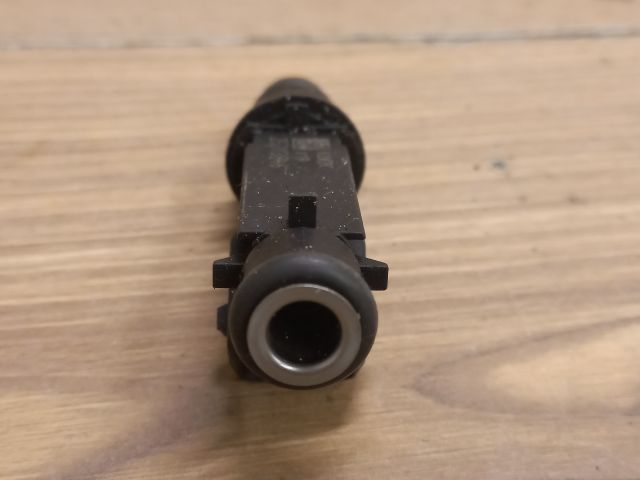 bontott OPEL ASTRA G Porlasztó (1 db)