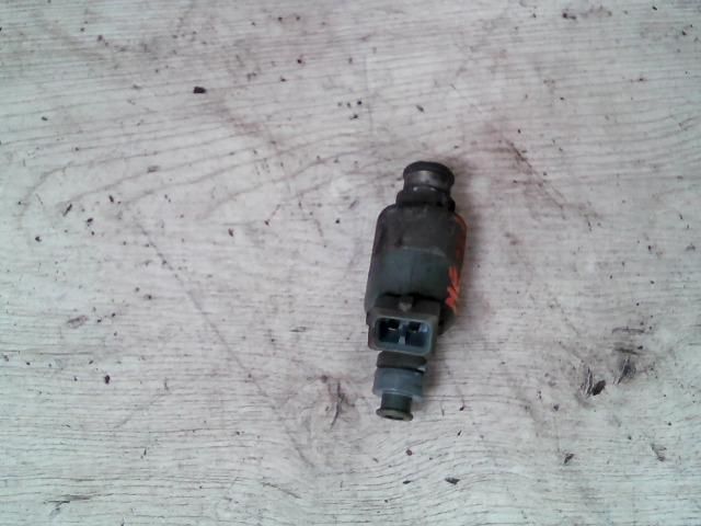 bontott OPEL ASTRA G Porlasztó (1 db)