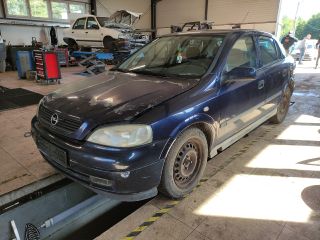 bontott OPEL ASTRA G Porlasztó Sor / Híd