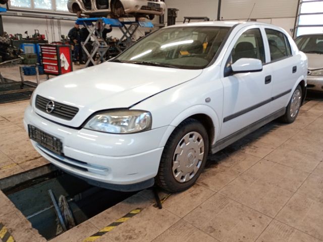 bontott OPEL ASTRA G Porlasztó Sor / Híd