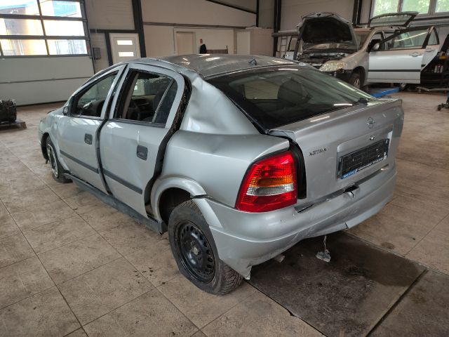 bontott OPEL ASTRA G Tank