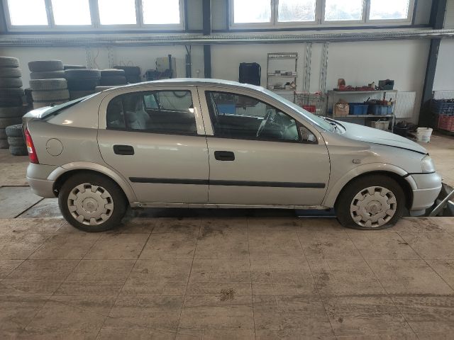 bontott OPEL ASTRA G Tank