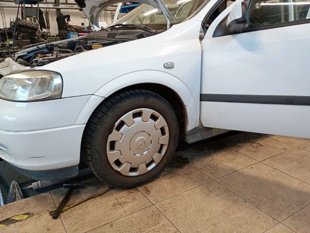 bontott OPEL ASTRA G Tank