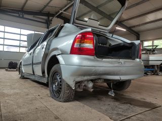 bontott OPEL ASTRA G Tank