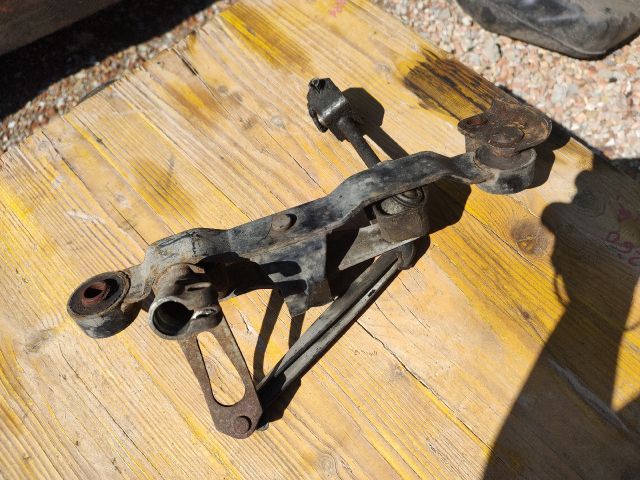 bontott OPEL ASTRA G Váltó Kulissza