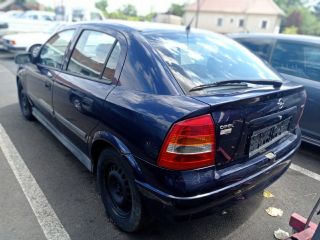 bontott OPEL ASTRA G Bal első Gólyaláb (Lengécsillapító, Rugó)