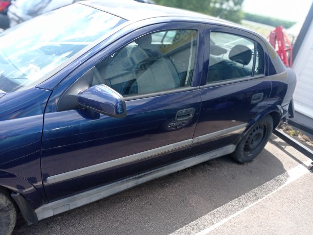 bontott OPEL ASTRA G Bal első Rugó