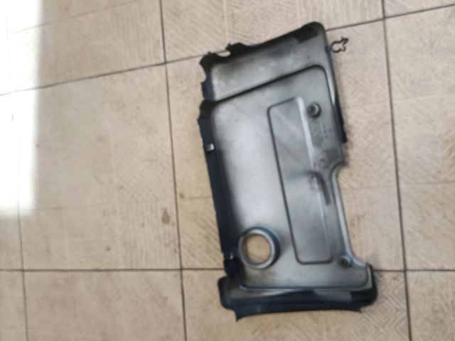 bontott OPEL ASTRA G Felső Motorburkolat