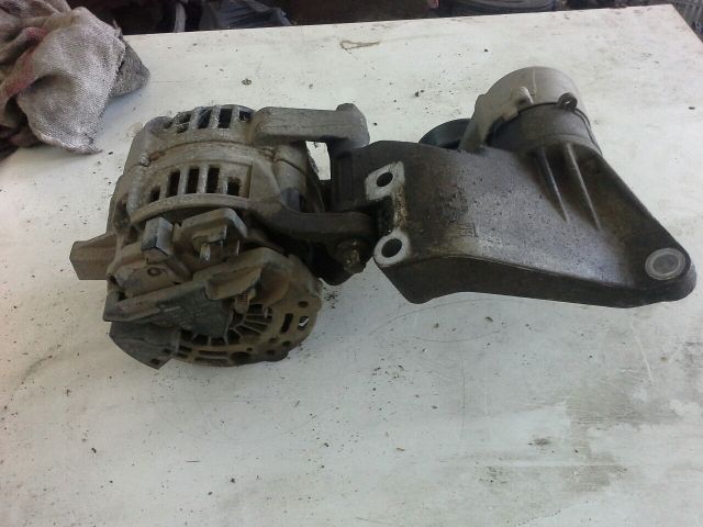 bontott OPEL ASTRA G Generátor