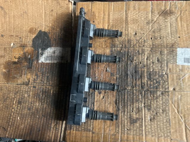 bontott OPEL ASTRA G Gyújtótrafó