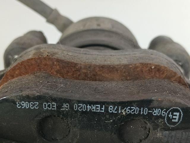 bontott OPEL ASTRA G Jobb első Féknyereg Munkahengerrel