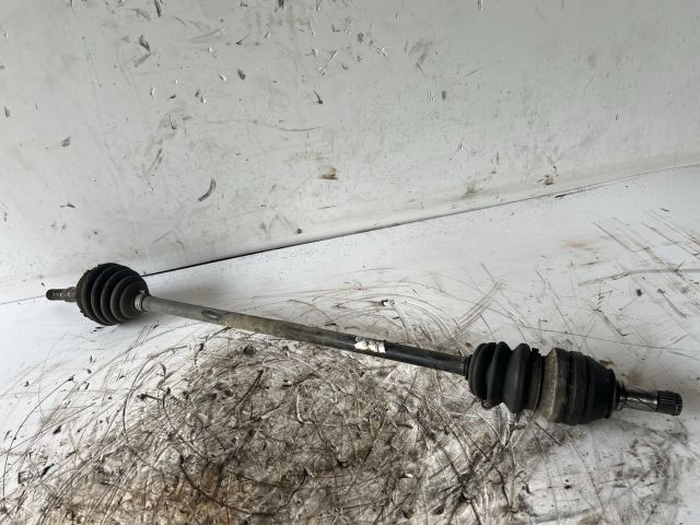 bontott OPEL ASTRA G Jobb Féltengely