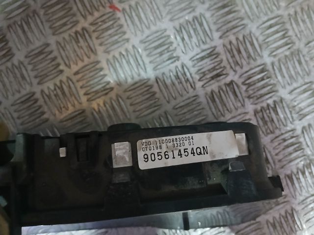 bontott OPEL ASTRA G Kilométeróra