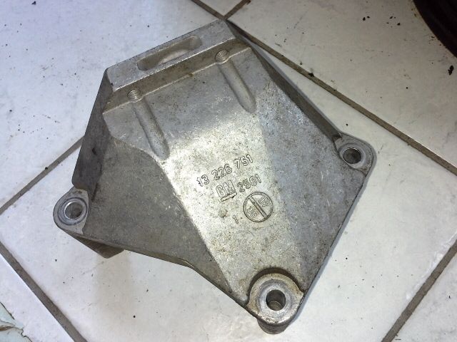 bontott OPEL ASTRA G Motor Tartó Bak (Pozíciófüggetlen)