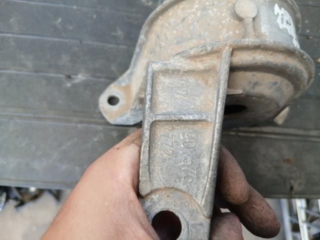 bontott OPEL ASTRA G Motor Tartó Bak (Pozíciófüggetlen)