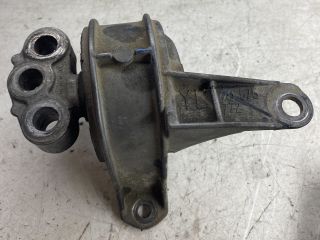 bontott OPEL ASTRA G Motor Tartó Bak (Pozíciófüggetlen)