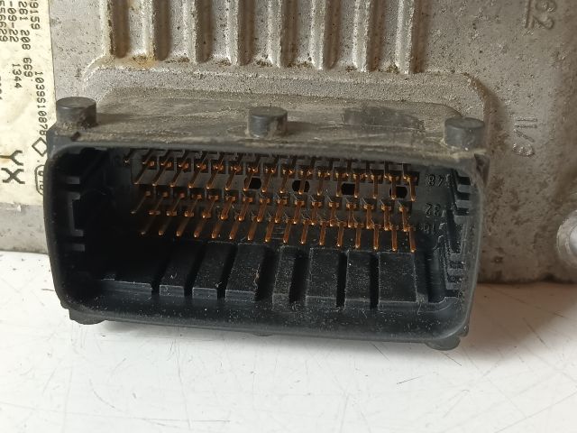 bontott OPEL ASTRA G Motorvezérlő