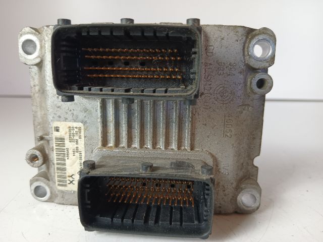 bontott OPEL ASTRA G Motorvezérlő