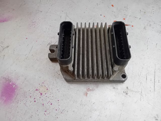 bontott OPEL ASTRA G Motorvezérlő