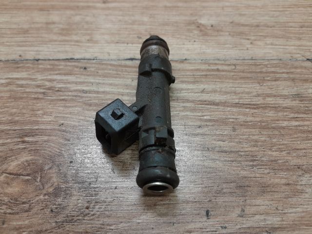 bontott OPEL ASTRA G Porlasztó (1 db)