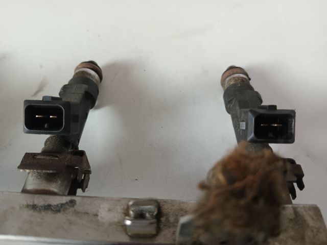 bontott OPEL ASTRA G Porlasztó Sor / Híd