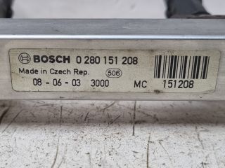 bontott OPEL ASTRA G Porlasztó Sor / Híd