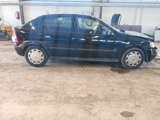 bontott OPEL ASTRA G Porlasztó Sor / Híd